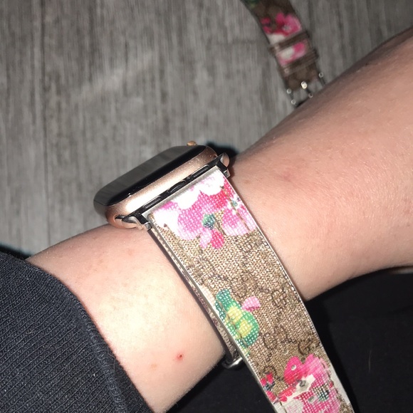 Gucci YA1264038 G-Timeless I watch band (BAND ONLY) - Picture 7 of 7